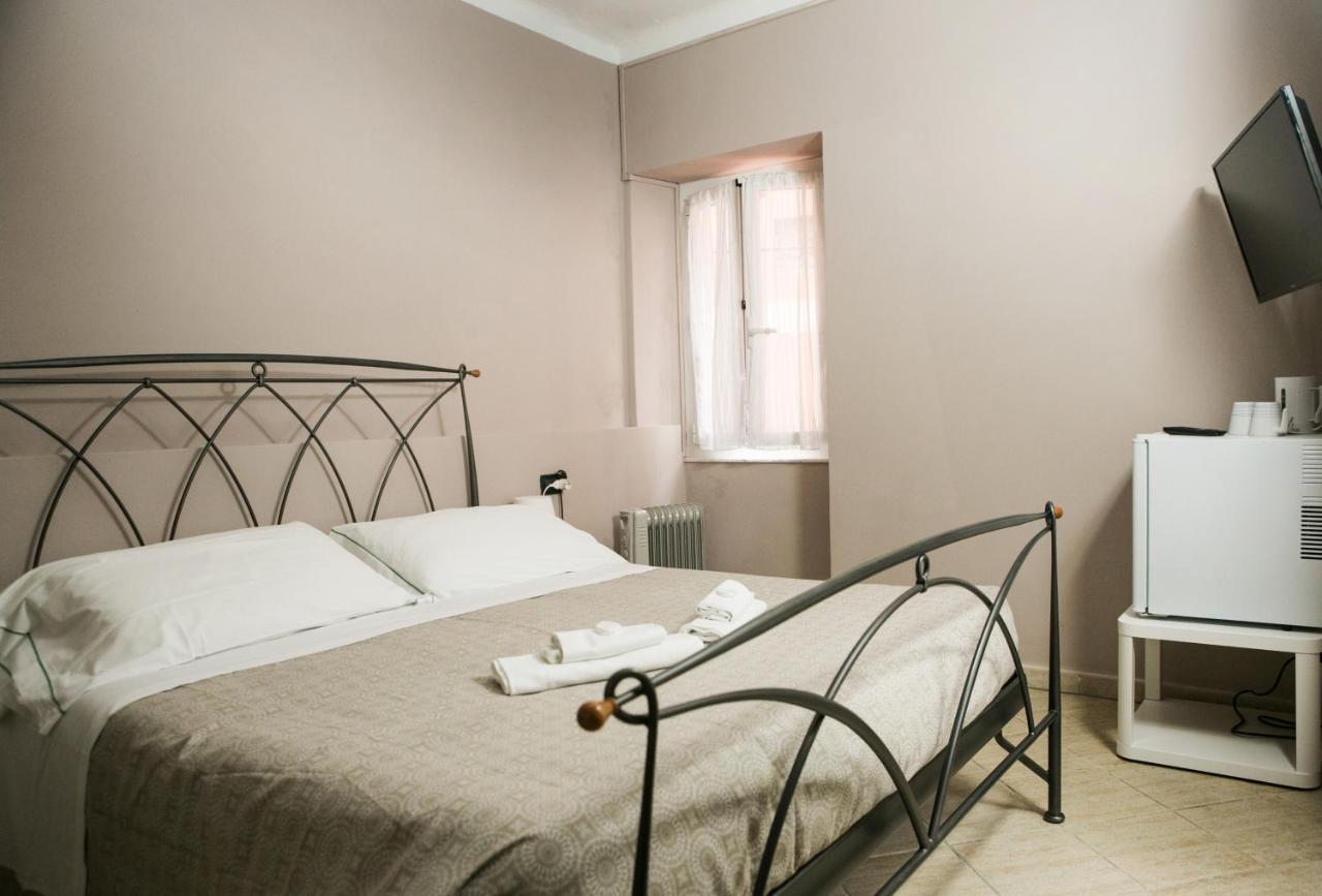 Vernazza2010 Rooms ภายนอก รูปภาพ